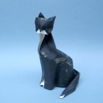 cat, an origami sculpture by Giang Dinh